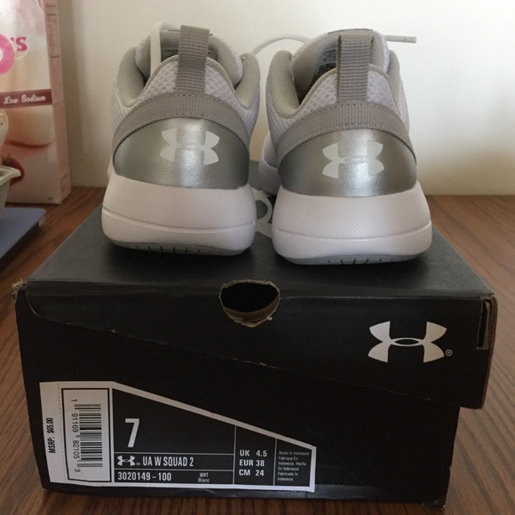Under Armour sneakers - Picture 6 of 6